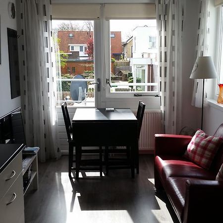 Homestay Bij Aelita Den Burg Eksteriør billede